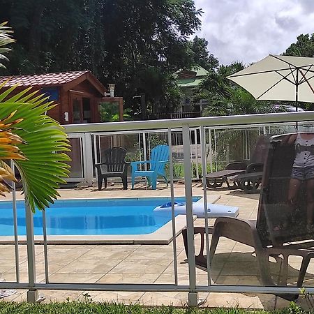 Le Tri Haut De Bellevue - Bungalow Colibri ปวงต์-นัวร์ ภายนอก รูปภาพ